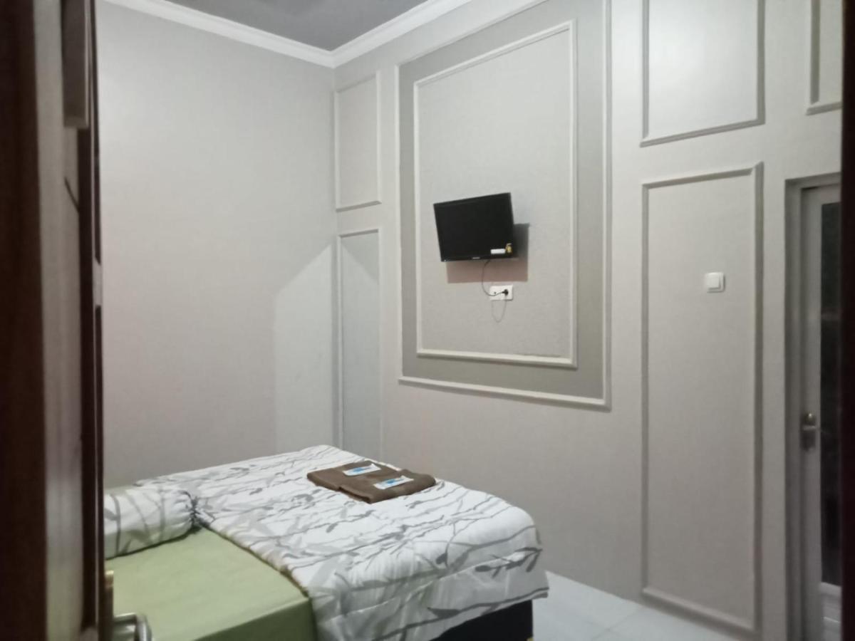 Cahaya Homestay Магеланг Экстерьер фото